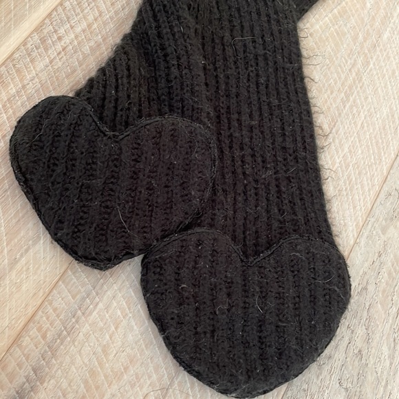 Erin Fetherston ❤️ heart scarf. - Picture 8 of 9